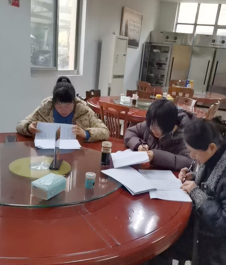 1734418548230712.jpg fd90fb8bd8bdbd4206cd9b855130945.jpg